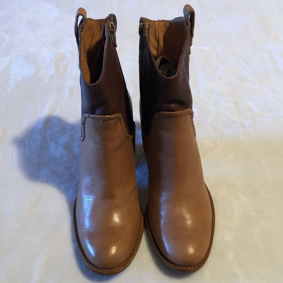 Jack Rogers “Ryan” Brown Leather Ankle Boots • Women’s Sz 6.5 - Picture 2 of 8